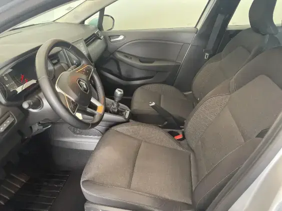 RENAULT CLIO V - voiture d'occasion - Photo 18