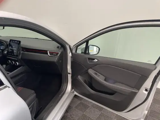 RENAULT CLIO V - voiture d'occasion - Photo 20