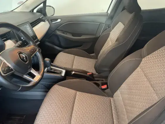 RENAULT CLIO V - voiture d'occasion - Photo 18