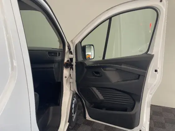 RENAULT TRAFIC FG III - voiture d'occasion - Photo 20