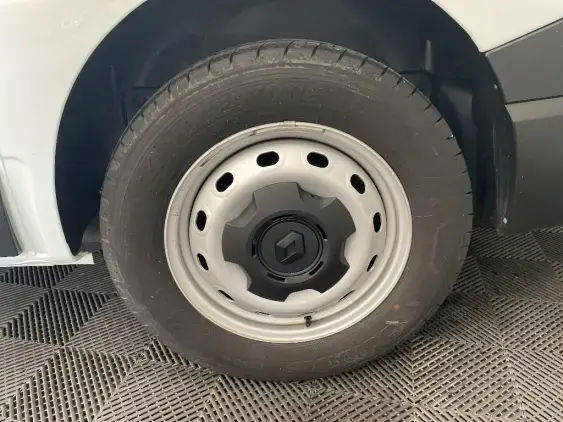 RENAULT TRAFIC FG III - voiture d'occasion - Photo 24