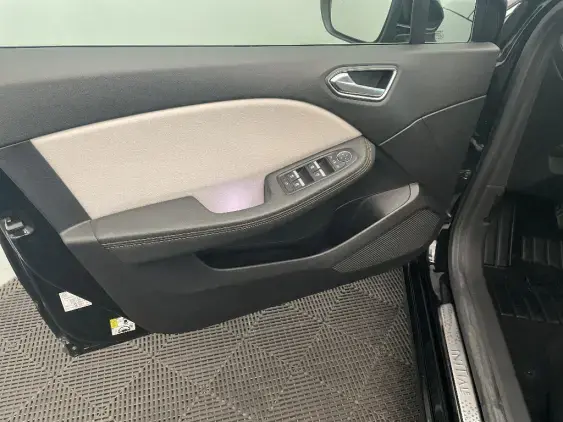 RENAULT CLIO V - voiture d'occasion - Photo 19