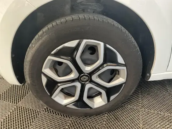 RENAULT TWINGO III - voiture d'occasion - Photo 23