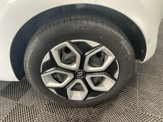 RENAULT TWINGO III - voiture d'occasion - Photo 24