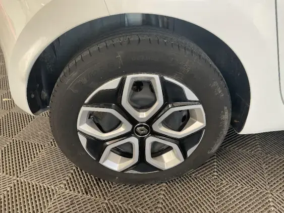 RENAULT TWINGO III - voiture d'occasion - Photo 25