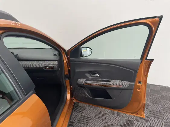 DACIA SANDERO III - voiture d'occasion - Photo 20