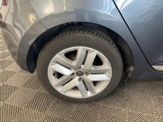 RENAULT CLIO V - voiture d'occasion - Photo 25