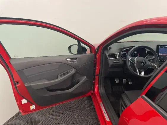 RENAULT CLIO V - voiture d'occasion - Photo 19