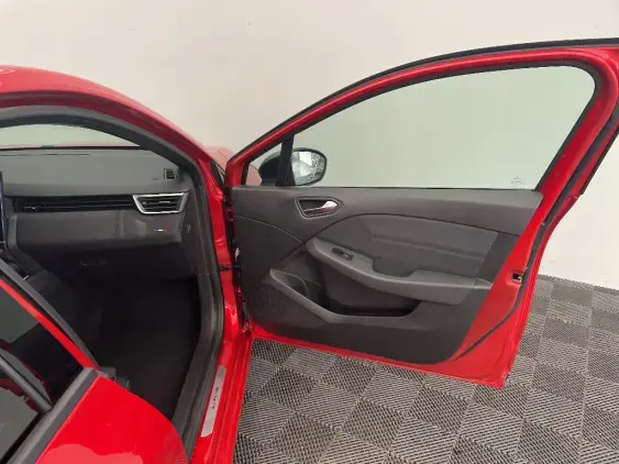 RENAULT CLIO V - voiture d'occasion - Photo 20