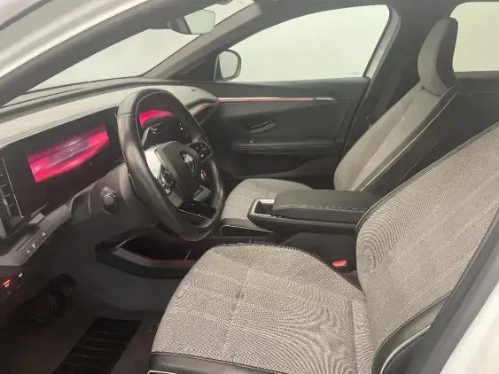 RENAULT MEGANE V - voiture d'occasion - Photo 18