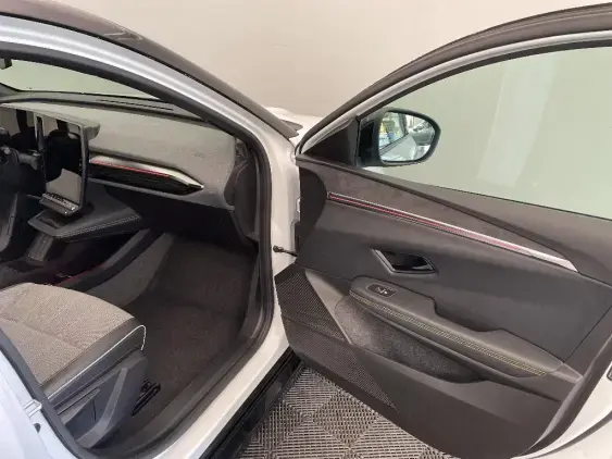 RENAULT MEGANE V - voiture d'occasion - Photo 20
