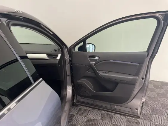 RENAULT CAPTUR II - voiture d'occasion - Photo 20