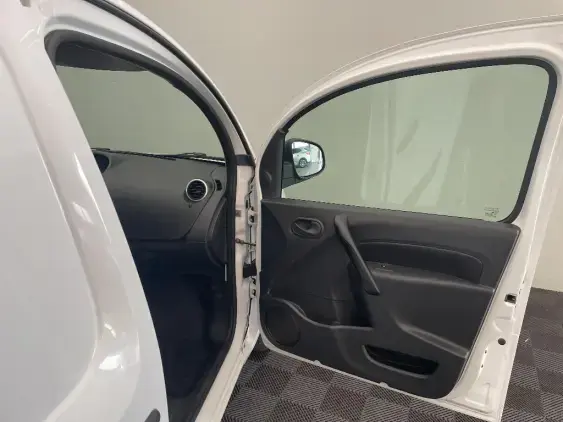 RENAULT KANGOO EXPRESS II - voiture d'occasion - Photo 20