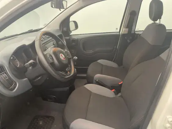 FIAT PANDA III - voiture d'occasion - Photo 18