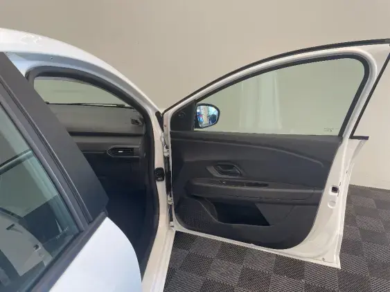 DACIA SANDERO III - voiture d'occasion - Photo 20