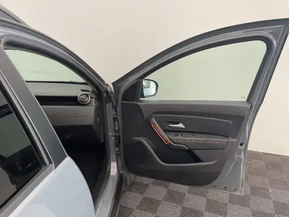 DACIA DUSTER II - voiture d'occasion - Photo 20