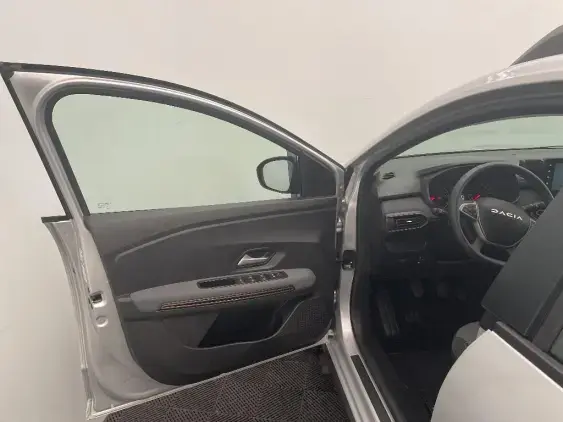 DACIA SANDERO III - voiture d'occasion - Photo 19