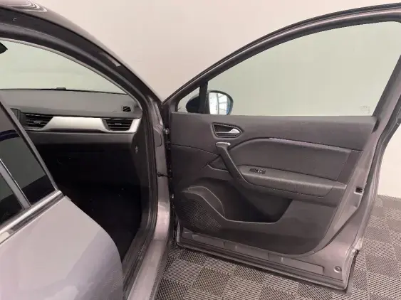 RENAULT CAPTUR II - voiture d'occasion - Photo 20