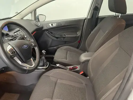 FORD FIESTA VI - voiture d'occasion - Photo 18