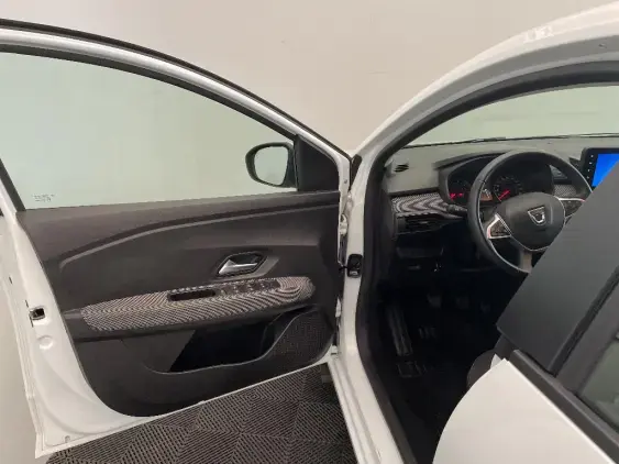 DACIA SANDERO III - voiture d'occasion - Photo 19