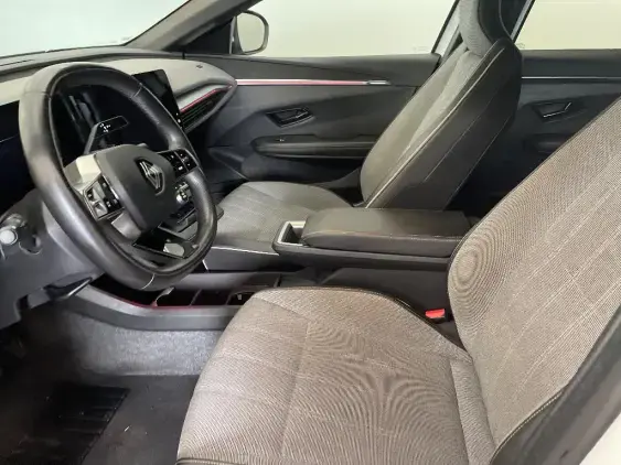 RENAULT MEGANE V - voiture d'occasion - Photo 18