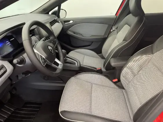 RENAULT CLIO V - voiture d'occasion - Photo 18