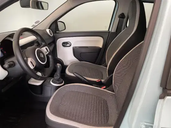 RENAULT TWINGO III - voiture d'occasion - Photo 18