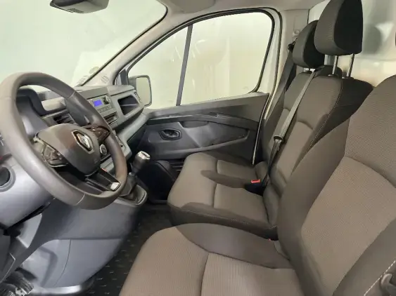 RENAULT TRAFIC FG III - voiture d'occasion - Photo 18
