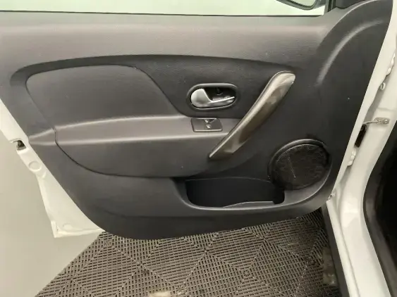 DACIA SANDERO II - voiture d'occasion - Photo 19