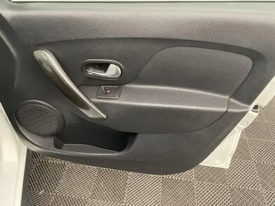 DACIA SANDERO II - voiture d'occasion - Photo 20