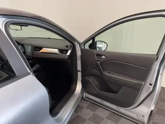 RENAULT CAPTUR II - voiture d'occasion - Photo 20