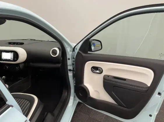 RENAULT TWINGO ELECTRIQUE III - voiture d'occasion - Photo 20