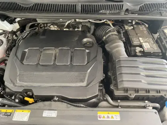 VOLKSWAGEN TOURAN III - voiture d'occasion - Photo 21