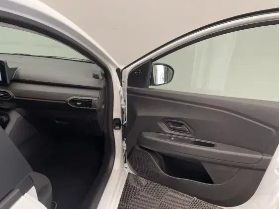 DACIA SANDERO III - voiture d'occasion - Photo 20