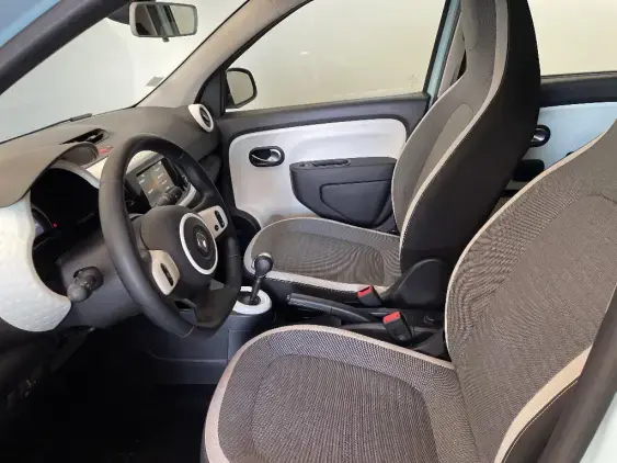 RENAULT TWINGO ELECTRIQUE III - voiture d'occasion - Photo 18