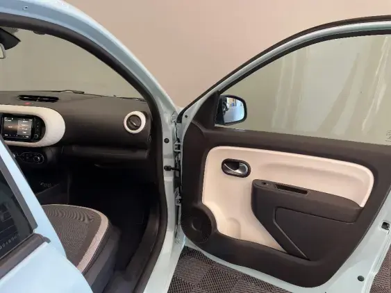 RENAULT TWINGO ELECTRIQUE III - voiture d'occasion - Photo 20