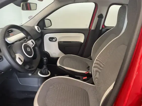 RENAULT TWINGO III - voiture d'occasion - Photo 18