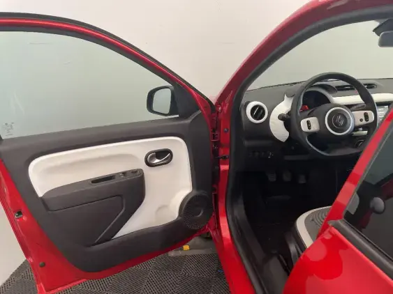 RENAULT TWINGO III - voiture d'occasion - Photo 19