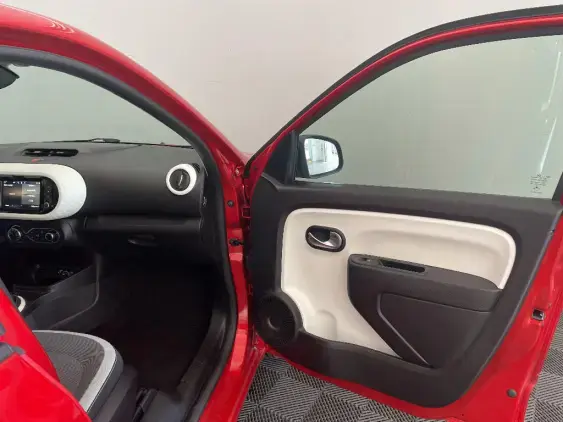 RENAULT TWINGO III - voiture d'occasion - Photo 20