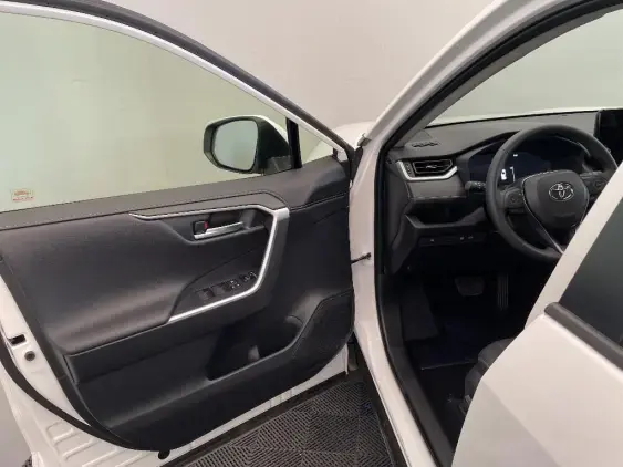 TOYOTA RAV4 V - voiture d'occasion - Photo 18