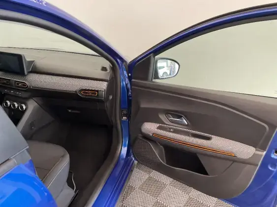 DACIA SANDERO III - voiture d'occasion - Photo 20