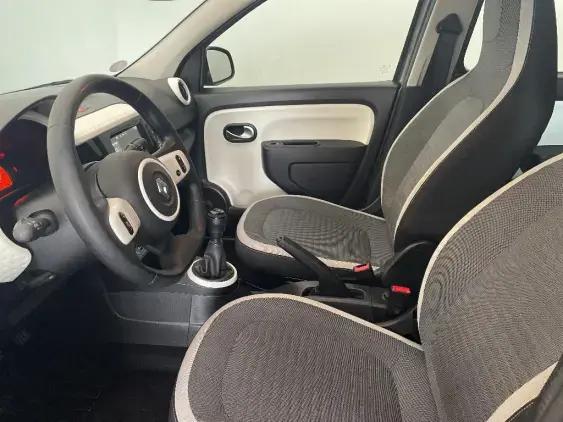 RENAULT TWINGO III - voiture d'occasion - Photo 18