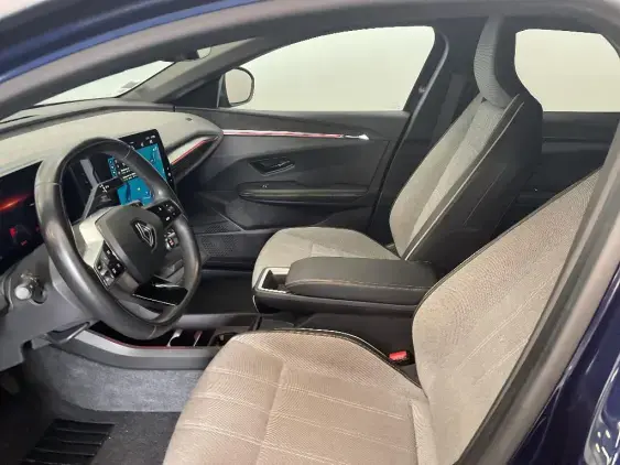 RENAULT MEGANE V - voiture d'occasion - Photo 18