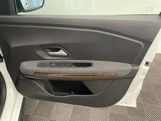 DACIA SANDERO III - voiture d'occasion - Photo 20
