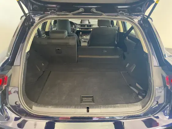LEXUS CT - voiture d'occasion - Photo 16