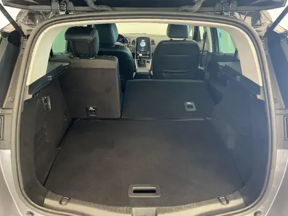 RENAULT SCENIC IV - voiture d'occasion - Photo 16