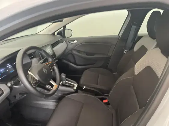 RENAULT CLIO V - voiture d'occasion - Photo 18