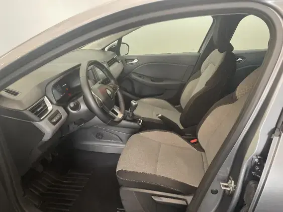 RENAULT CLIO V - voiture d'occasion - Photo 18