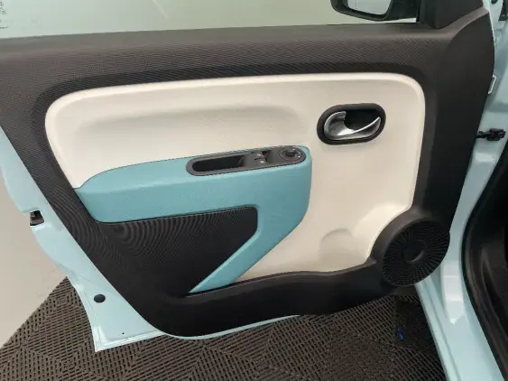 RENAULT TWINGO III - voiture d'occasion - Photo 19