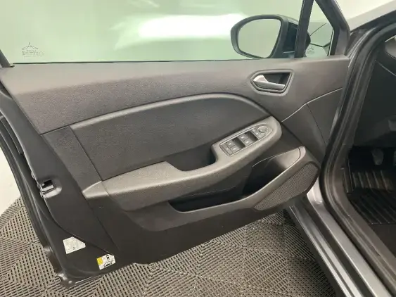 RENAULT CLIO V - voiture d'occasion - Photo 19
